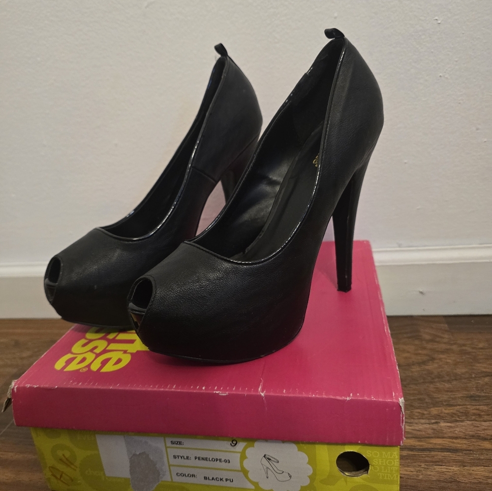 Black Platform Heels